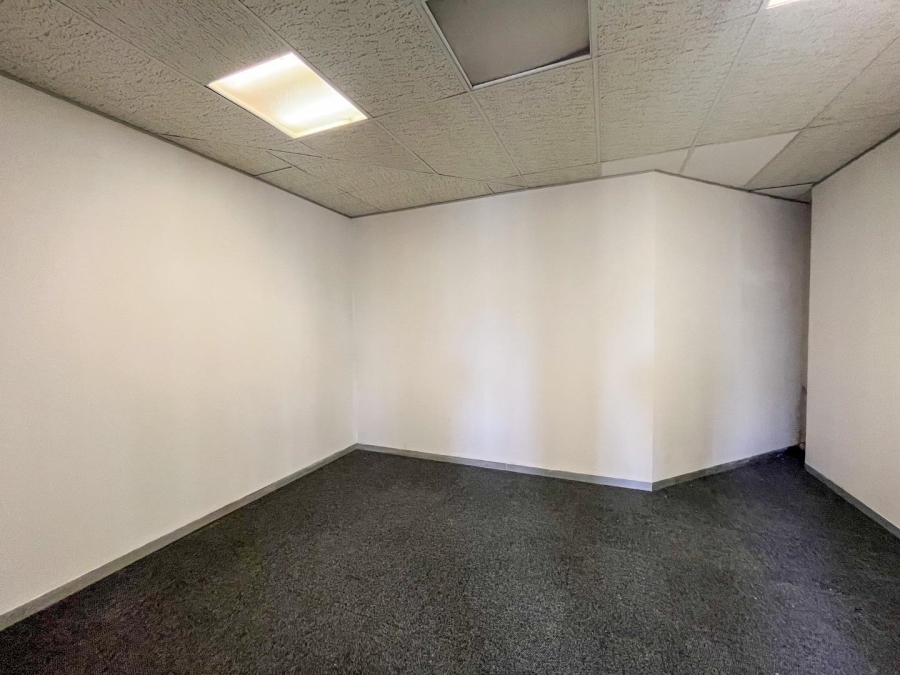 To Let commercial Property for Rent in Tyger Valley Western Cape